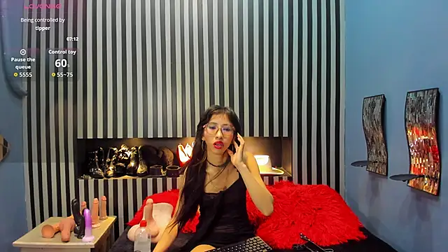 Mara Gonzalez online show from 03-21-26, 12:21