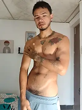 Snapshot of Niick01_ chatting on 10-07-25, 01:52 Niick01 online show from 10-07-25, 01:52