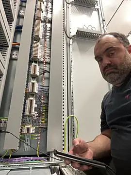 fuocovivo4 online show from 01-30-25, 02:25