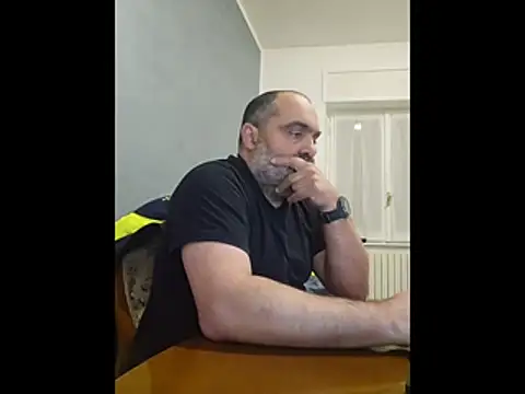 fuocovivo4 online show from 03-29-26, 07:14