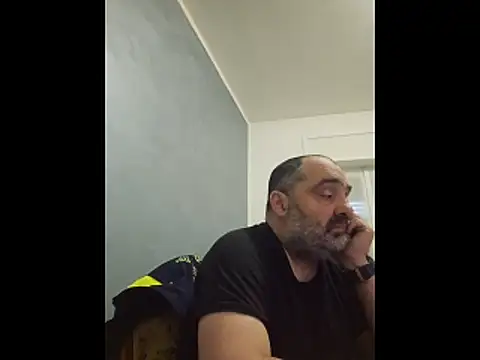 fuocovivo4 online show from 04-01-26, 04:59