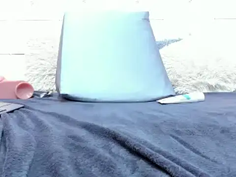 DayannaBronx online show from 02-21-25, 01:22