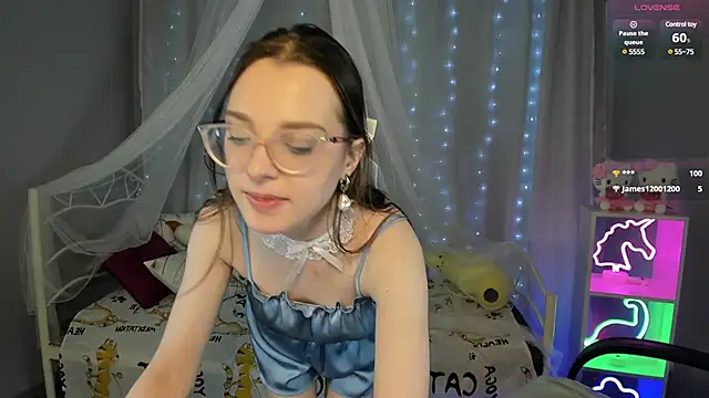 kaisajenner online show from 02-07-25, 03:41