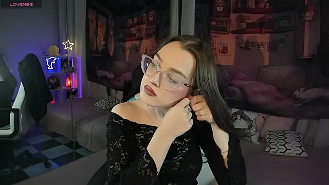 kaisajenner online show from 03-04-25, 03:48