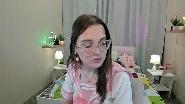 kaisajenner online show from 03-10-25, 02:50