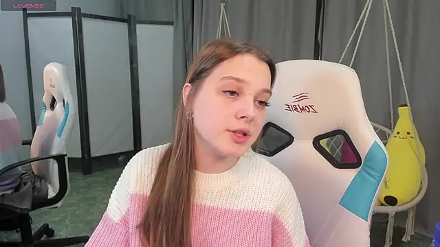 kaisajenner online show from 02-07-26, 09:24