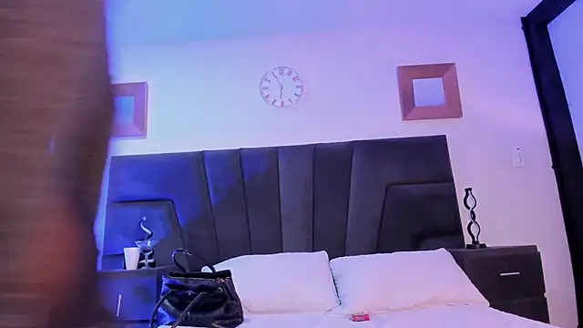 Snapshot of allicemackenzie chatting on 02-22-25, 05:35 allicemackenzie online show from 02-22-25, 05:35