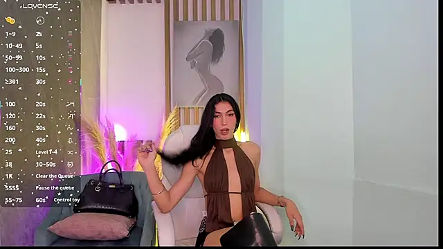 Snapshot of allicemackenzie chatting on 07-19-26, 04:38 allicemackenzie online show from 07-19-26, 04:38