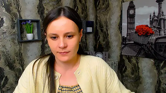 ValeriaHeart  online show from 03-05-25, 12:44