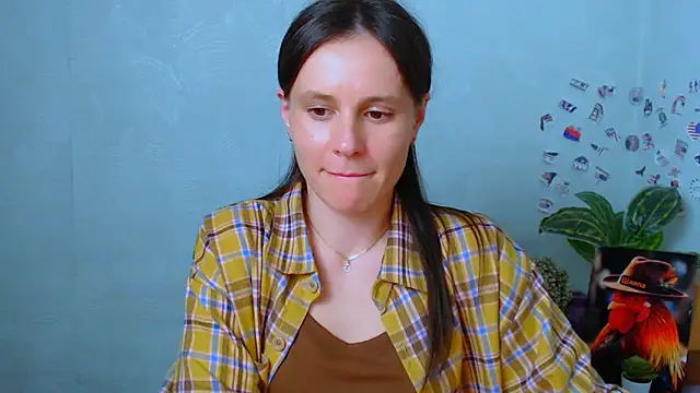 ValeriaHeart  online show from 04-17-26, 01:36