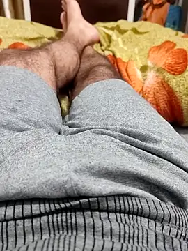 Snapshot of Hot_funky_boy chatting on 02-27-25, 12:56 Hot funky boy online show from 02-27-25, 12:56