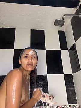 Sofiadelacruz online show from 03-21-26, 10:02