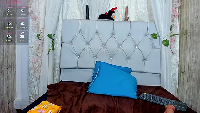 Rachel new20 online show from 04-08-26, 08:03