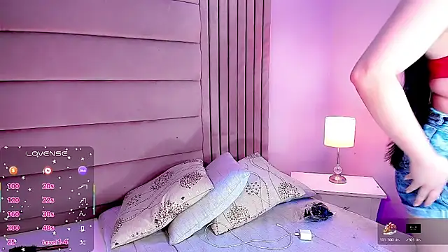 Dalis Hills online show from 04-07-26, 04:46