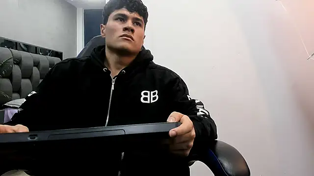 roan birkin online show from 10-10-25, 07:46