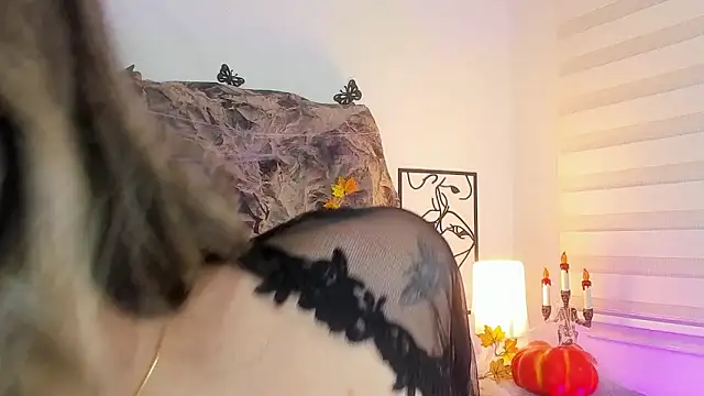 Violetta Ficher online show from 10-29-25, 02:14