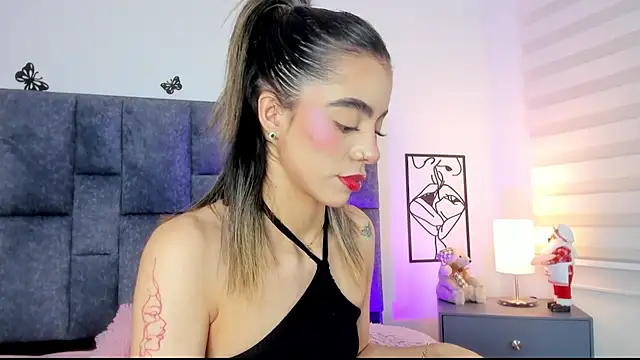 Violetta Ficher online show from 12-17-25, 02:17