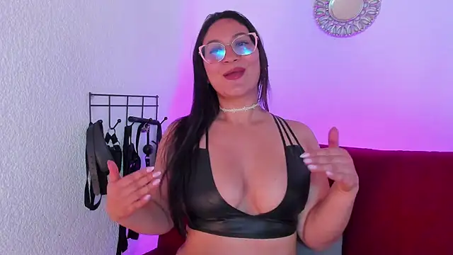 kendalbrook online show from 11-04-25, 04:17