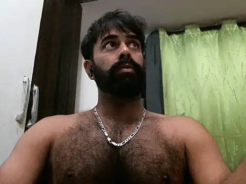 Snapshot of indianhairybull chatting on 02-27-25, 12:32 indianhairybull online show from 02-27-25, 12:32