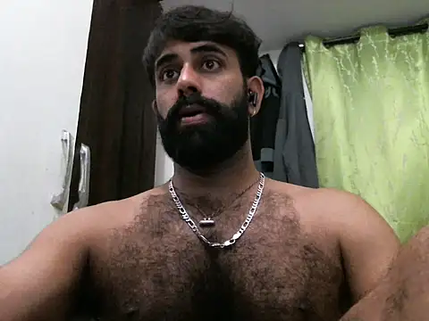 Snapshot of indianhairybull chatting on 03-18-25, 12:47 indianhairybull online show from 03-18-25, 12:47