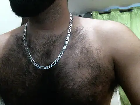 Snapshot of indianhairybull chatting on 10-09-25, 12:52 indianhairybull online show from 10-09-25, 12:52