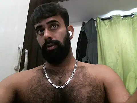 Snapshot of indianhairybull chatting on 11-08-25, 05:29 indianhairybull online show from 11-08-25, 05:29