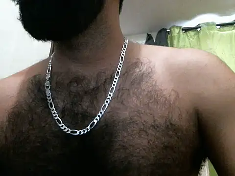 Snapshot of indianhairybull chatting on 11-27-25, 04:25 indianhairybull online show from 11-27-25, 04:25