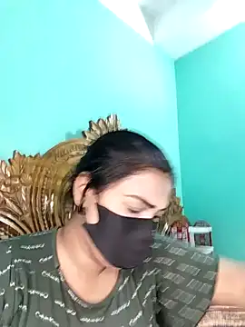 monekhan123 online show from 10-26-25, 04:13