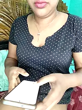 monekhan123 online show from 12-05-25, 12:03