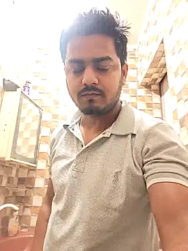 Snapshot of sethgamble000777 chatting on 11-29-25, 04:26 sethgamble000777 online show from 11-29-25, 04:26