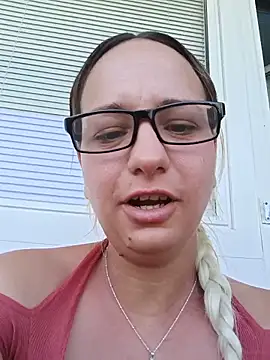 Snapshot of Mia_RainX chatting on 05-28-26, 11:51 Mia RainX online show from 05-28-26, 11:51