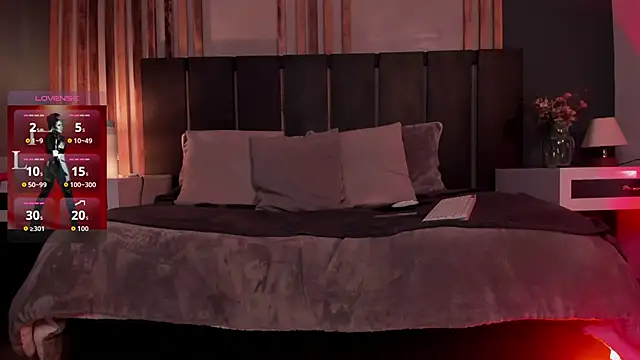 Lilith Ember1 online show from 04-01-26, 01:23