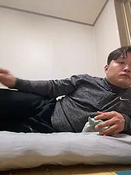 offwhite777 online show from 02-25-25, 02:54