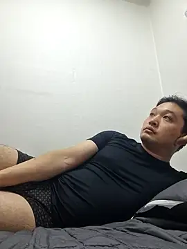 offwhite777 online show from 12-01-25, 03:06