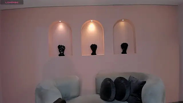 BeccaBaxter online show from 03-06-25, 07:21