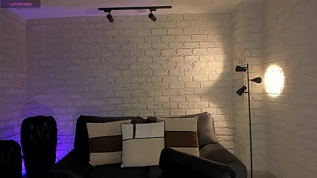 Snapshot of BeccaBaxter chatting on 07-16-26, 12:33 BeccaBaxter online show from 07-16-26, 12:33