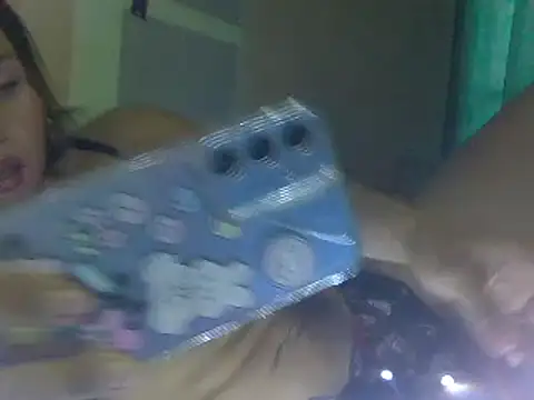 Snapshot of kyliebigboobs chatting on 03-13-25, 09:26 kyliebigboobs online show from 03-13-25, 09:26