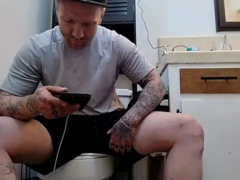 ohyeaitsme444 online show from 02-04-25, 06:38
