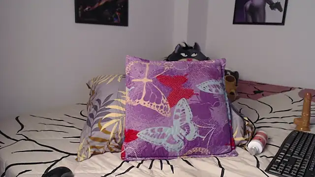 Snapshot of ariana_sweet87 chatting on 03-01-25, 11:47 ariana sweet87 online show from 03-01-25, 11:47