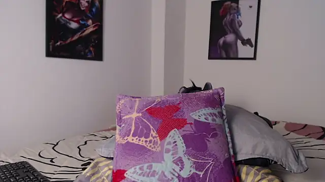 Snapshot of ariana_sweet87 chatting on 03-04-25, 09:54 ariana sweet87 online show from 03-04-25, 09:54