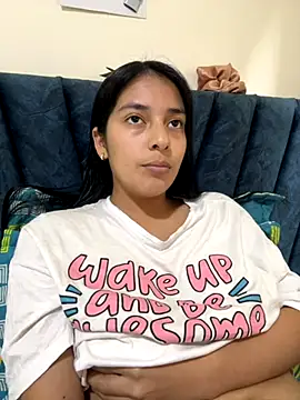 Snapshot of ariana_sweet87 chatting on 09-15-25, 07:47 ariana sweet87 online show from 09-15-25, 07:47