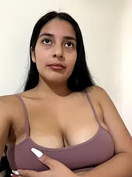 Snapshot of ariana_sweet87 chatting on 11-27-25, 06:54 ariana sweet87 online show from 11-27-25, 06:54