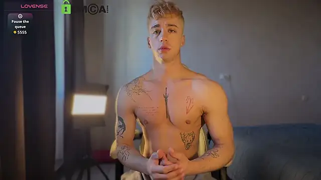 VincentSmith02 online show from 03-29-26, 08:58