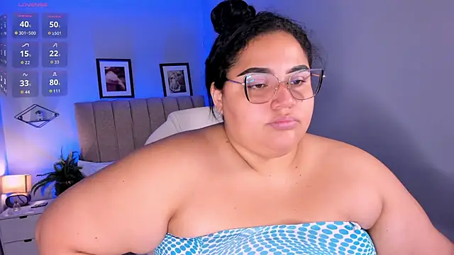 Snapshot of _michel_bbw chatting on 07-14-26, 02:05 michel bbw online show from 07-14-26, 02:05