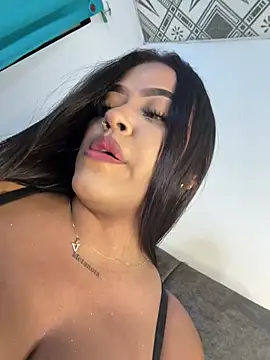 Snapshot of Alexa_candy18 chatting on 06-10-26, 02:23 Alexa candy18 online show from 06-10-26, 02:23