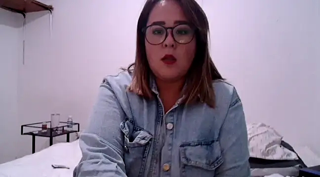 SweetRomina online show from 02-07-25, 12:42