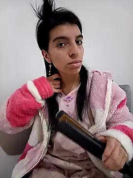 Ariell Kieran online show from 03-22-25, 10:26