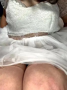 Snapshot of PINO_pino_01 chatting on 10-14-25, 04:13 PINO pino 01 online show from 10-14-25, 04:13