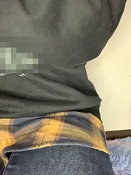 Snapshot of PINO_pino_01 chatting on 11-15-25, 07:21 PINO pino 01 online show from 11-15-25, 07:21