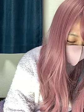 Snapshot of PINO_pino_01 chatting on 12-18-25, 05:08 PINO pino 01 online show from 12-18-25, 05:08